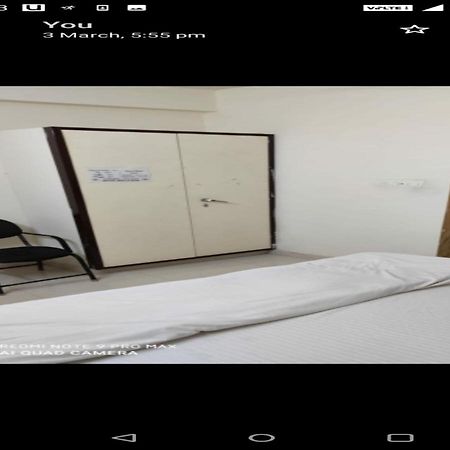 Spot On 80846 Arihant Hotel كوتا المظهر الخارجي الصورة