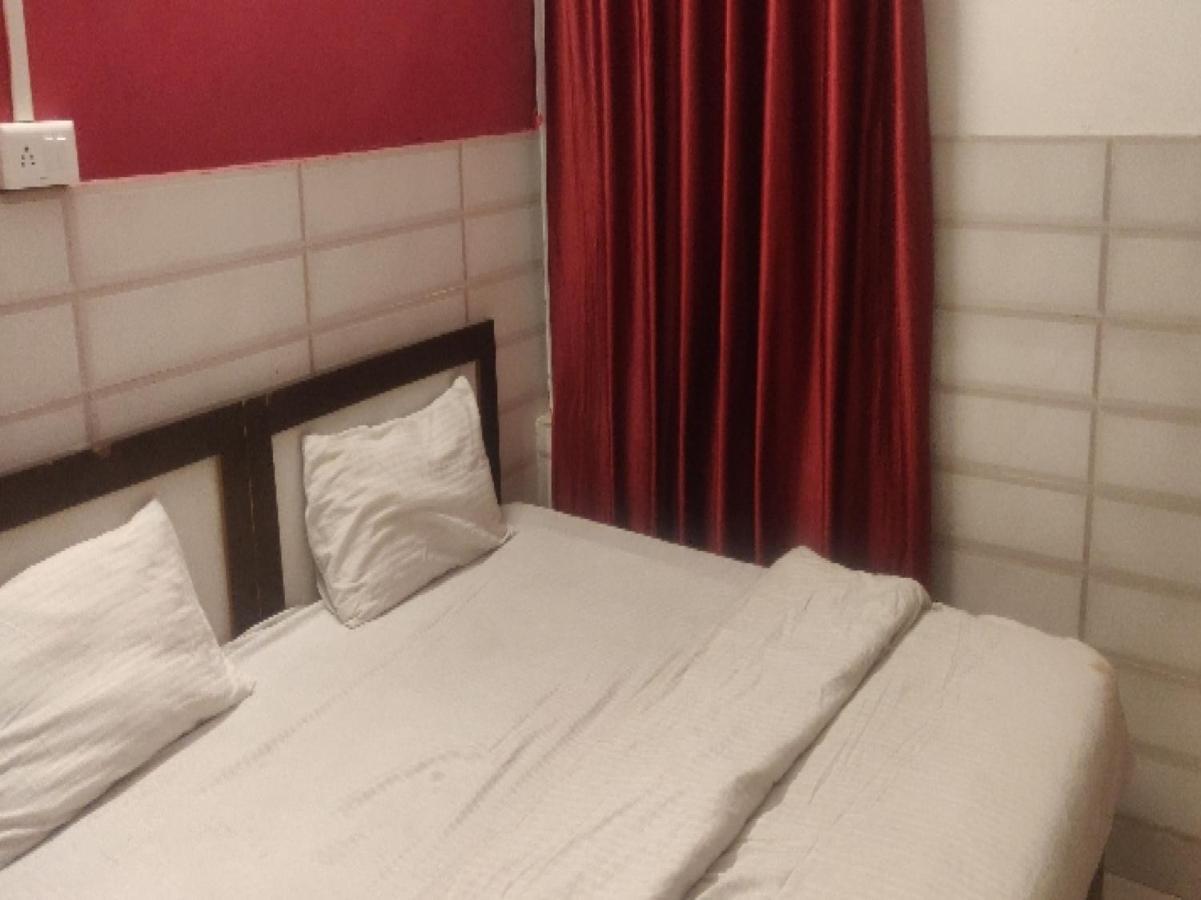Spot On 80846 Arihant Hotel كوتا المظهر الخارجي الصورة